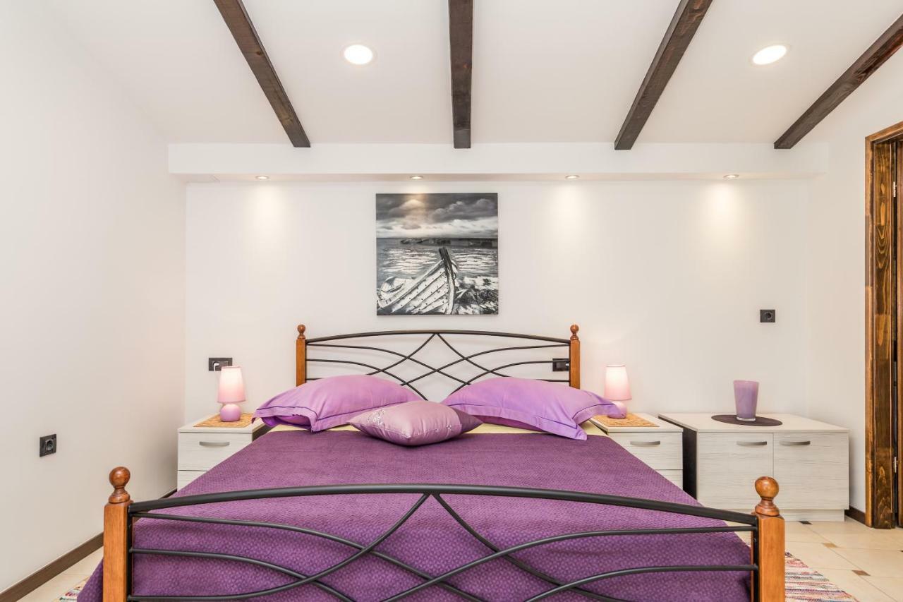 Apartmani Hrvatin 오파티아 외부 사진