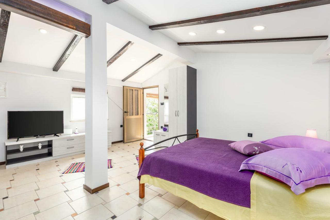 Apartmani Hrvatin 오파티아 외부 사진
