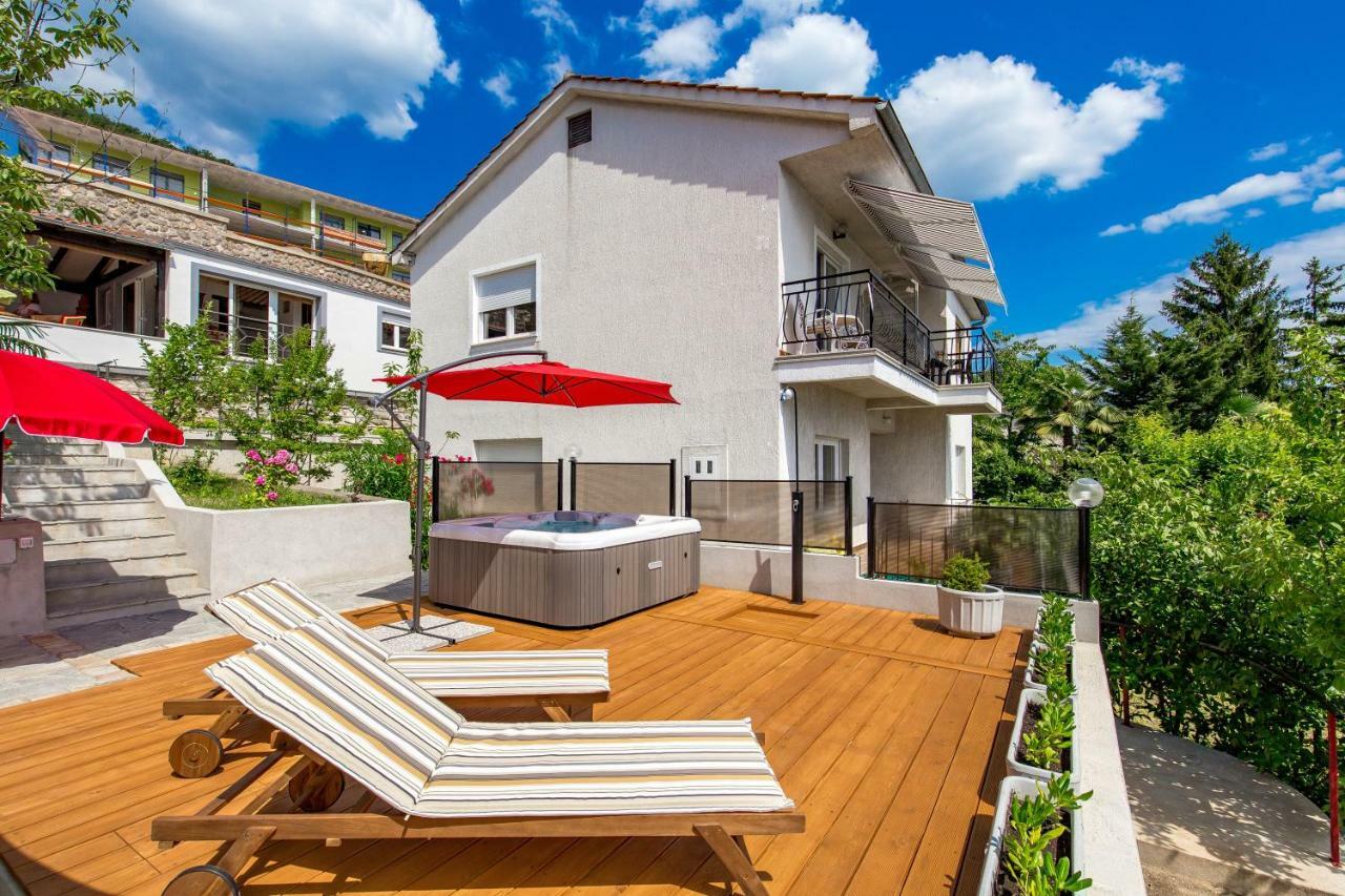 Apartmani Hrvatin 오파티아 외부 사진